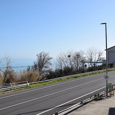 La Scogliera B&B Сан Вито Киетино Екстериор снимка